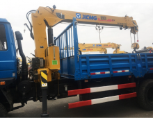 XCMG official 2.1 ton mini SQ2SK1Q telescopic arm crane truck for sale